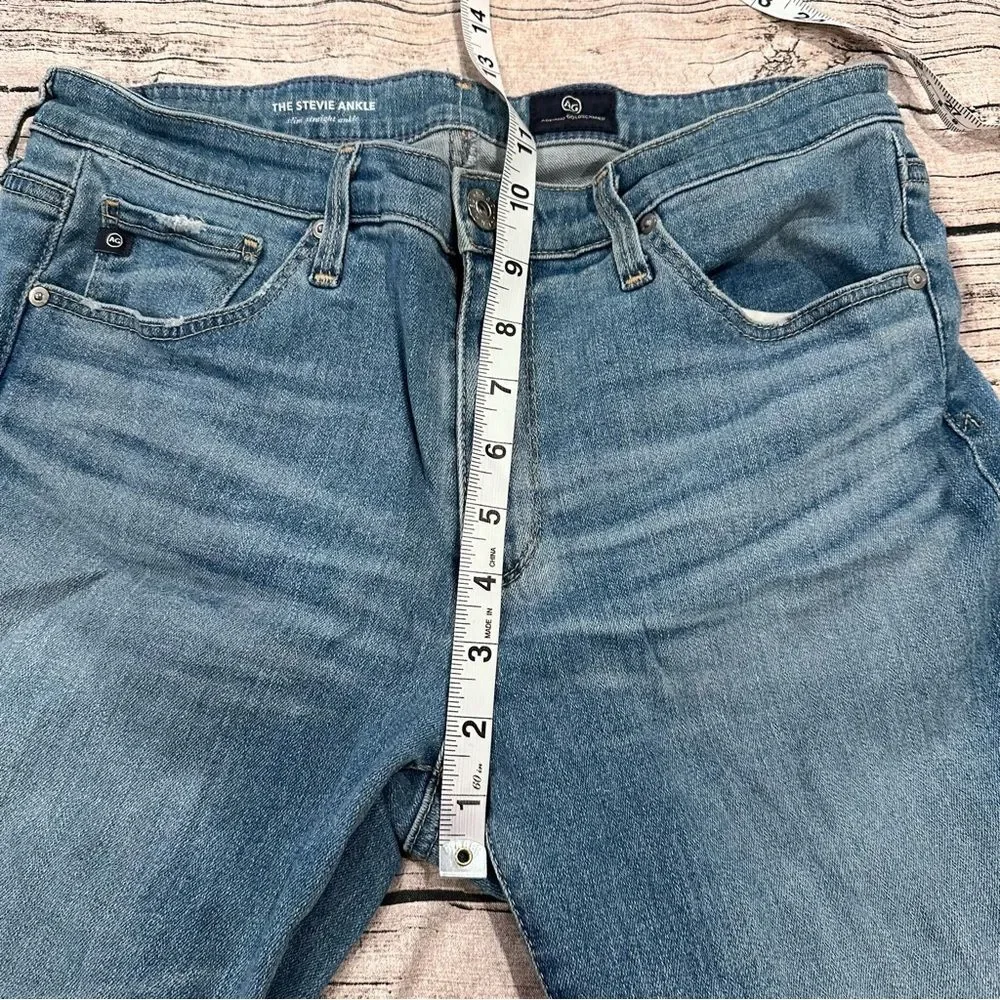 AG Adriano Goldschmied The Stevie Ankle Slim Straight Jeans; Raw Hem; Size 29